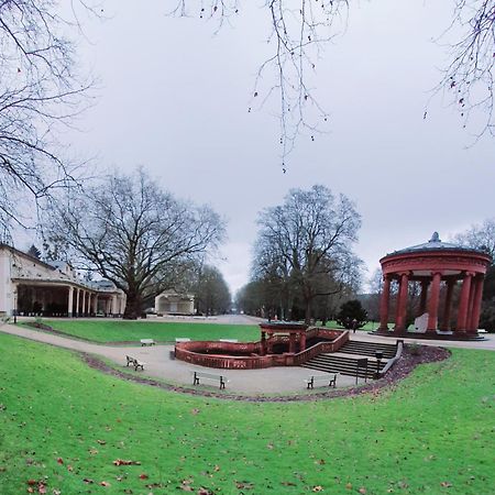 Von Privat, Grosses Zimmer Sehr Zentral In Bad Homburg Stadtmitte Bad Homburg vor der Höhe Exteriör bild