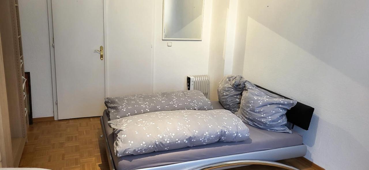 Von Privat, Grosses Zimmer Sehr Zentral In Bad Homburg Stadtmitte Bad Homburg vor der Höhe Exteriör bild