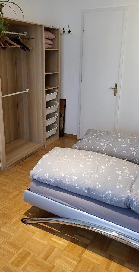Von Privat, Grosses Zimmer Sehr Zentral In Bad Homburg Stadtmitte Bad Homburg vor der Höhe Exteriör bild
